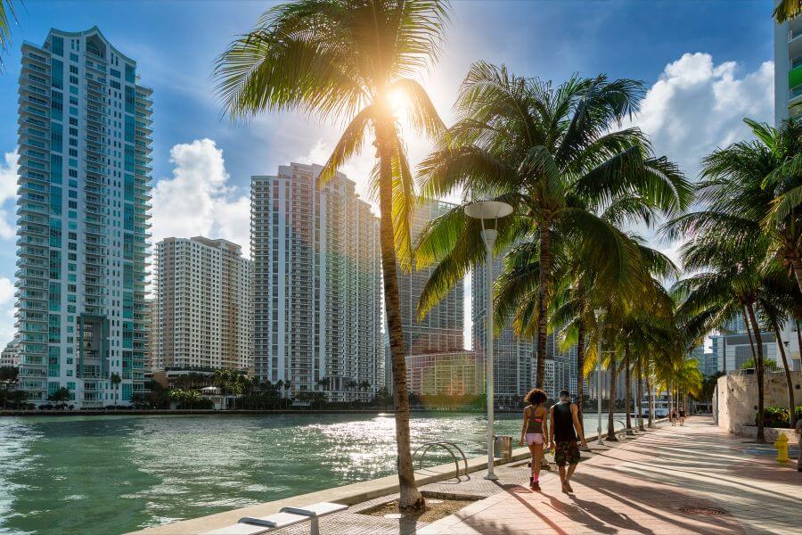 Miami, Singapore, Dubai: Unveiling the Best Quick-Stop Cultural Gems for Brits Abroad 1 downtown miami