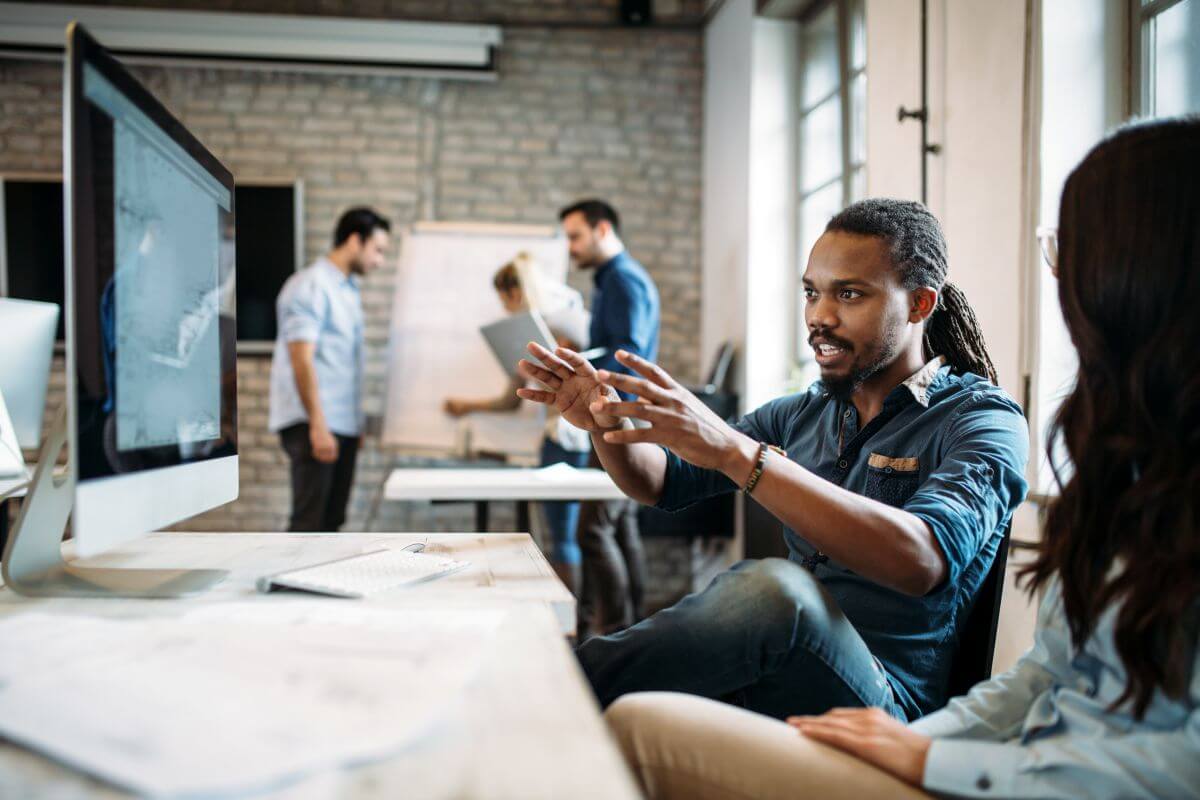 How to Bring the Creative Studio Vibe into your Office Space 3 ideas flowing in creative office space